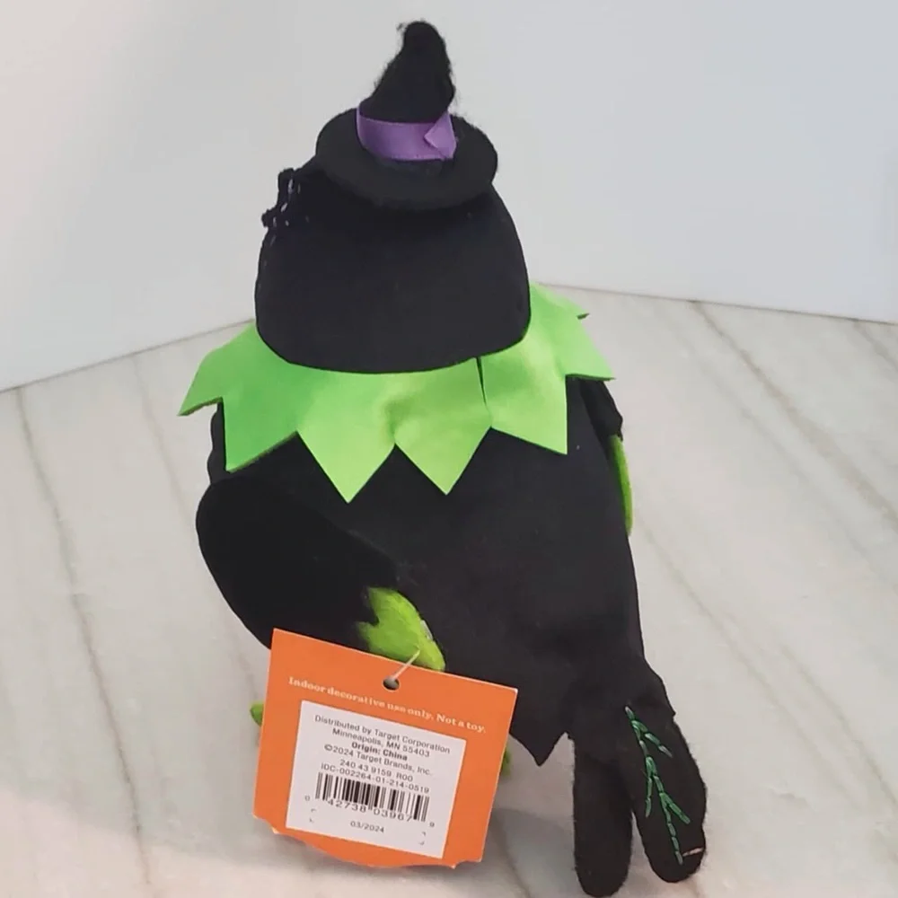 2024 TARGET HALLOWEEN FEATHERLY FRIENDS ‘SPELLMA’ BIRD - HYDE AND EEK! (NWT)
